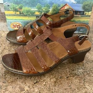 SAS Brown Croc-Embossed Leather Slingback Sandal Allegro 9W NIB USA MADE